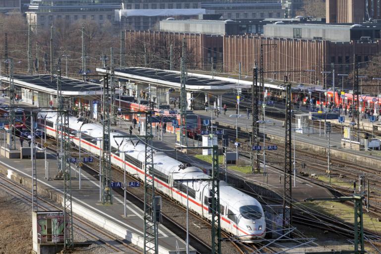 Bauprojekt Knoten Köln Ausbau S 11/SBahnStammstrecke